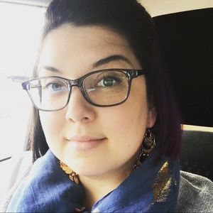 Meet your Posher, Julie